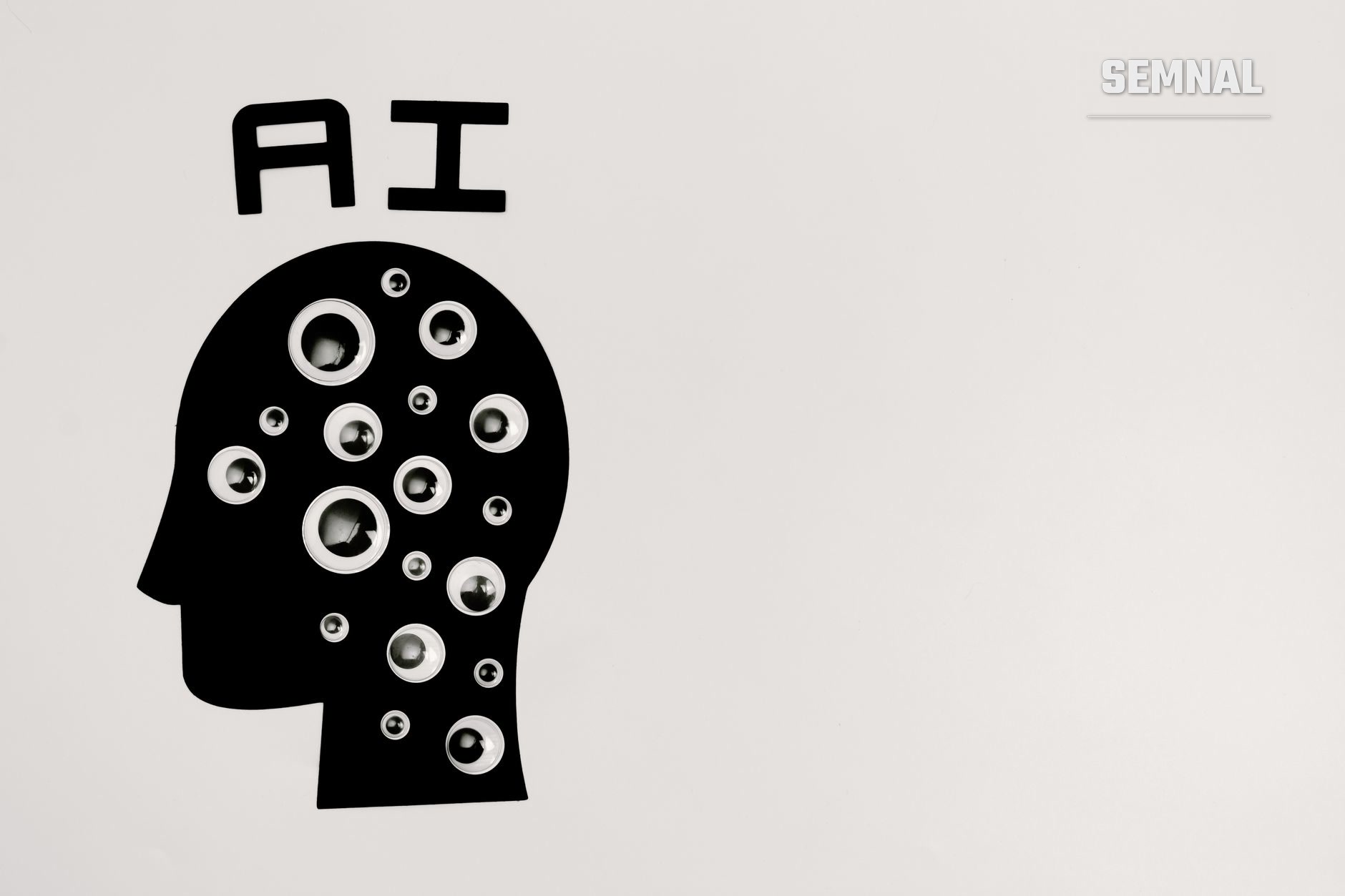 Siluetă de cap uman în profil cu mecanisme de roți dințate metalice în interior, reprezentând arhitectura internă a unui sistem de inteligență artificială (Foto: Tara Winstead / Pexels)