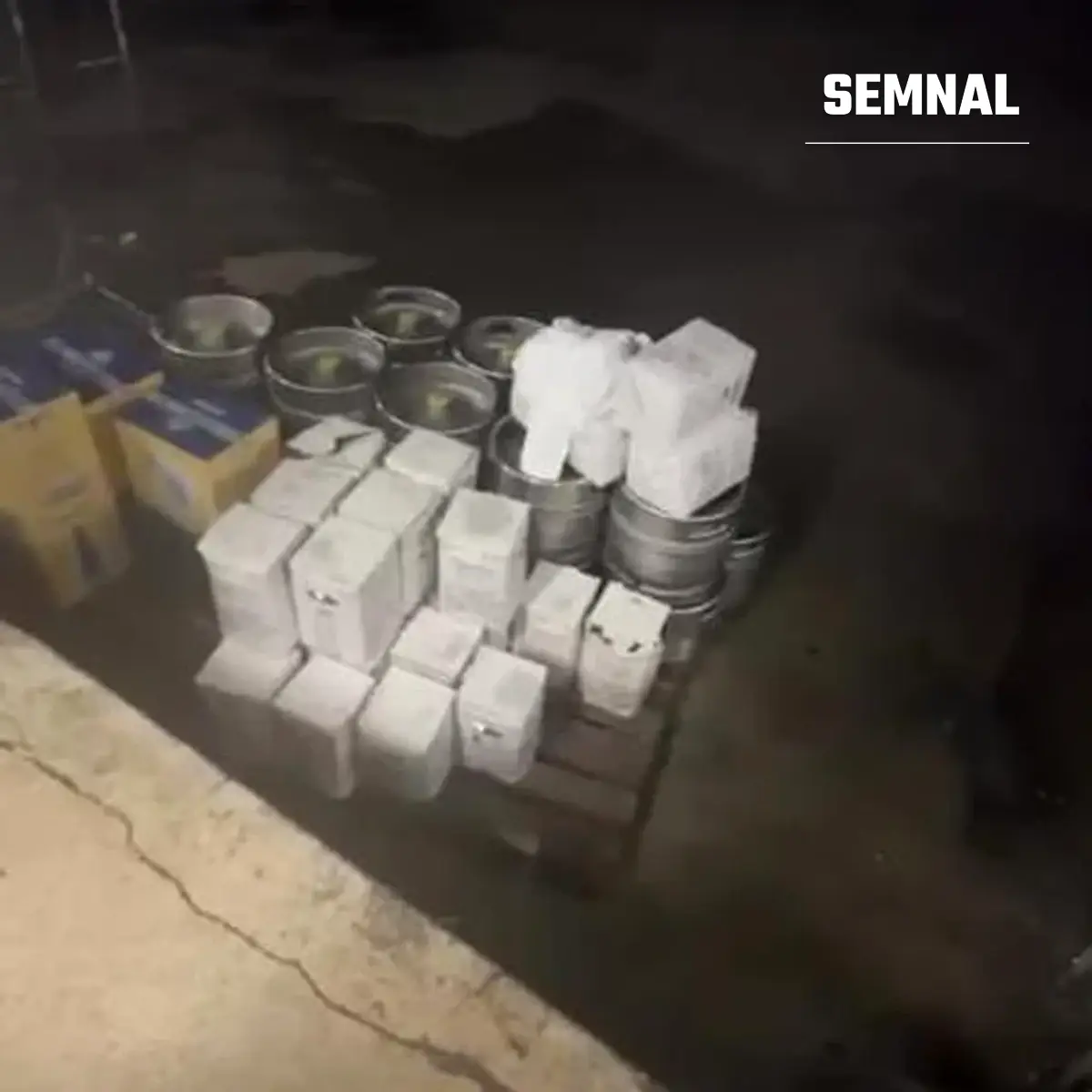 Alimente și băuturi retrase din bucătăria hotelului din Saturn