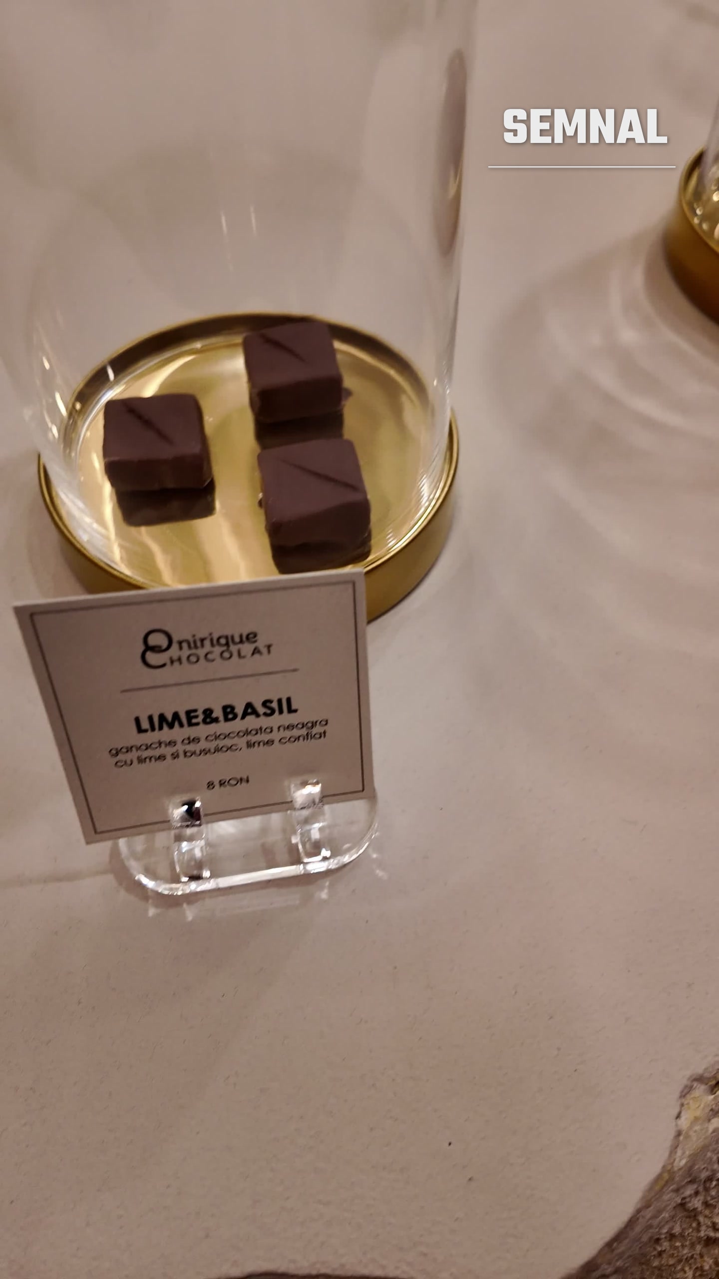 Praline „Lime &amp; Basil”