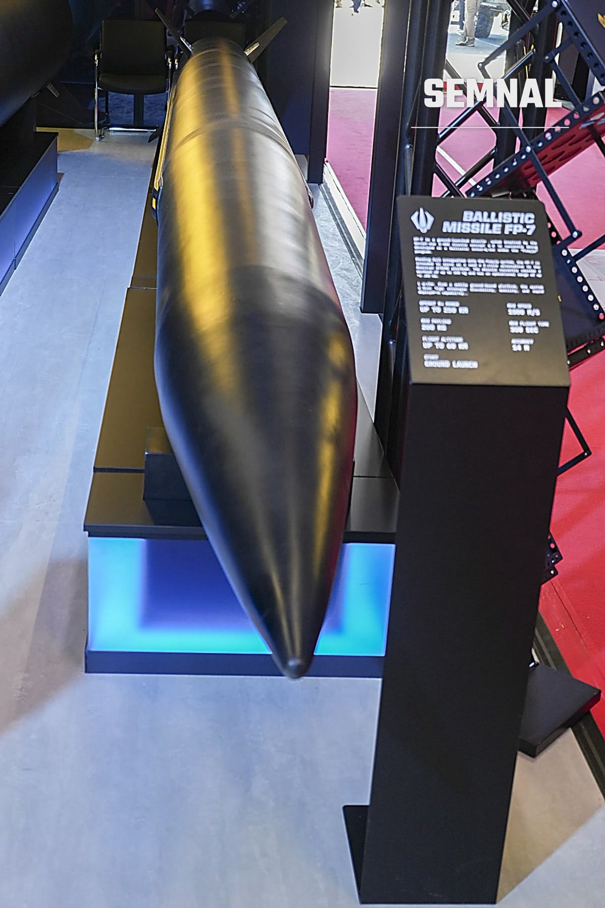 Macheta rachetei FP-7, expusă la MSPO 2026, la Kielce (Foto: Krzysztof Popławski / Wikimedia Commons, CC BY 4.0)