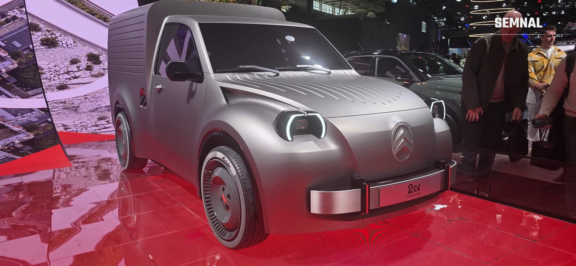 Conceptul Citroën 2 CV Fourgonnette, versiunea utilitară