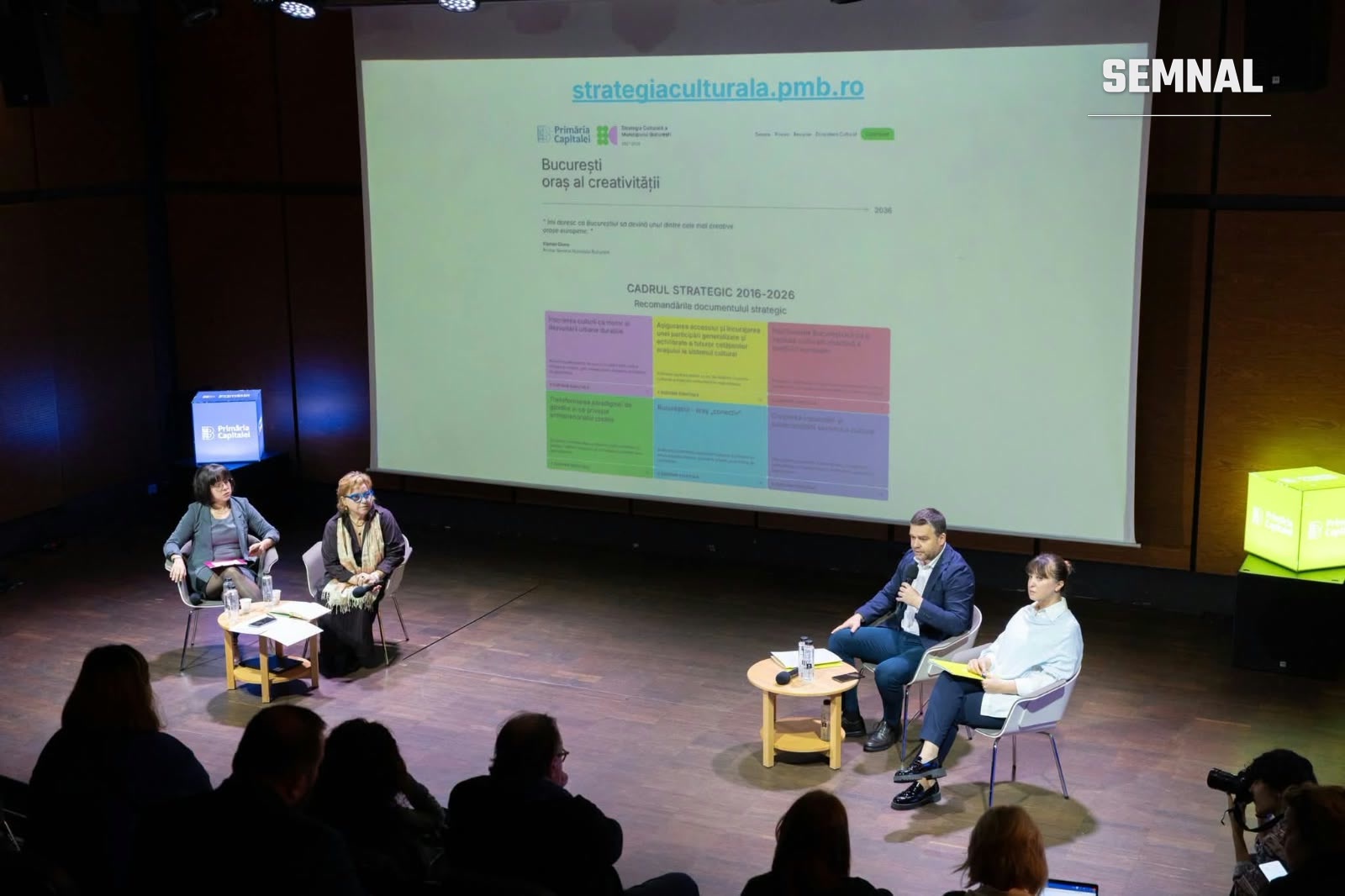 Ciprian Ciucu, Mihaela Păun, Corina Șuteu și Elvira Lupșa, la prezentarea platformei pentru strategia culturală a Bucureștiului (sursa foto Primăria Municipiului București, pagina oficială de Facebook)