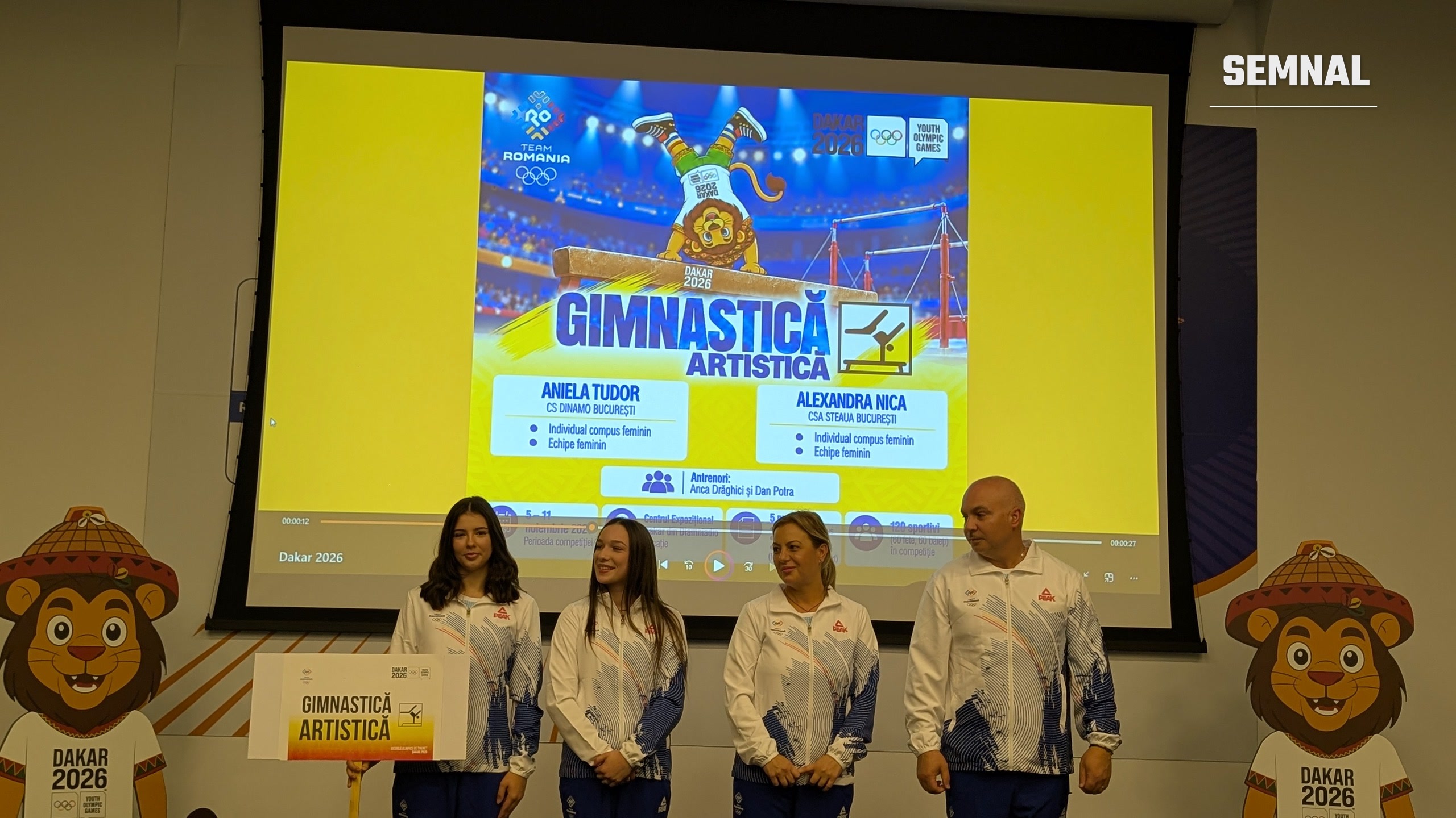 Gimnastică artistică: Aniela Tudor și Alexandra Nica, alături de antrenorii Anca Drăghici și Dan Potra. Fotografie realizată de Lucian Dinu