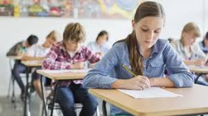 România se scufundă în analfabetism numeric. 36% dintre elevii de gimnaziu și 46% dintre liceeni nu înțeleg matematica la un nivel de bază.