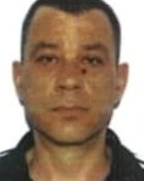 TÂNĂRĂ ÎNSĂRCINATĂ, ÎMPUȘCATĂ MORTAL ÎN STRADĂ, SUB OCHII FETIȚEI SALE! ATACATORUL ESTE ÎNARMAT ȘI ÎN LIBERTATE. CĂUTAT ÎN TOATĂ ȚARA