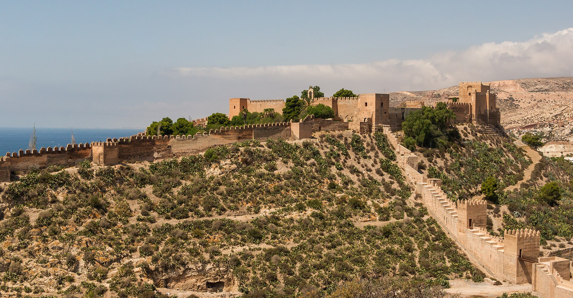 Alcazaba_1,_Almeria,_Spain.jpg