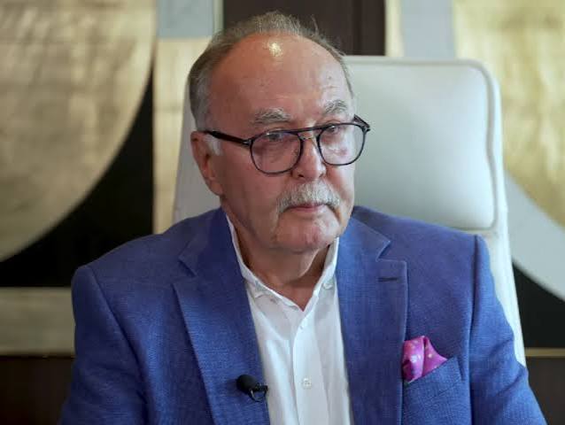 Fondatorul Bog'Art, amenințat de un fost angajat că-i va împușca fiul