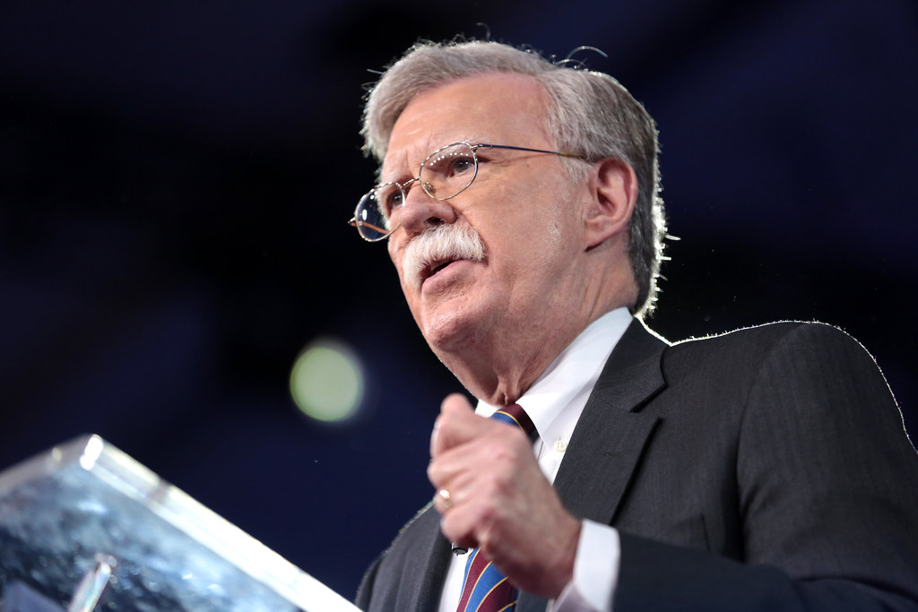 Consilierul pentru securitate naţională John Bolton l-a trădat pe Donald Trump în cartea sa. Dar Ame — Național